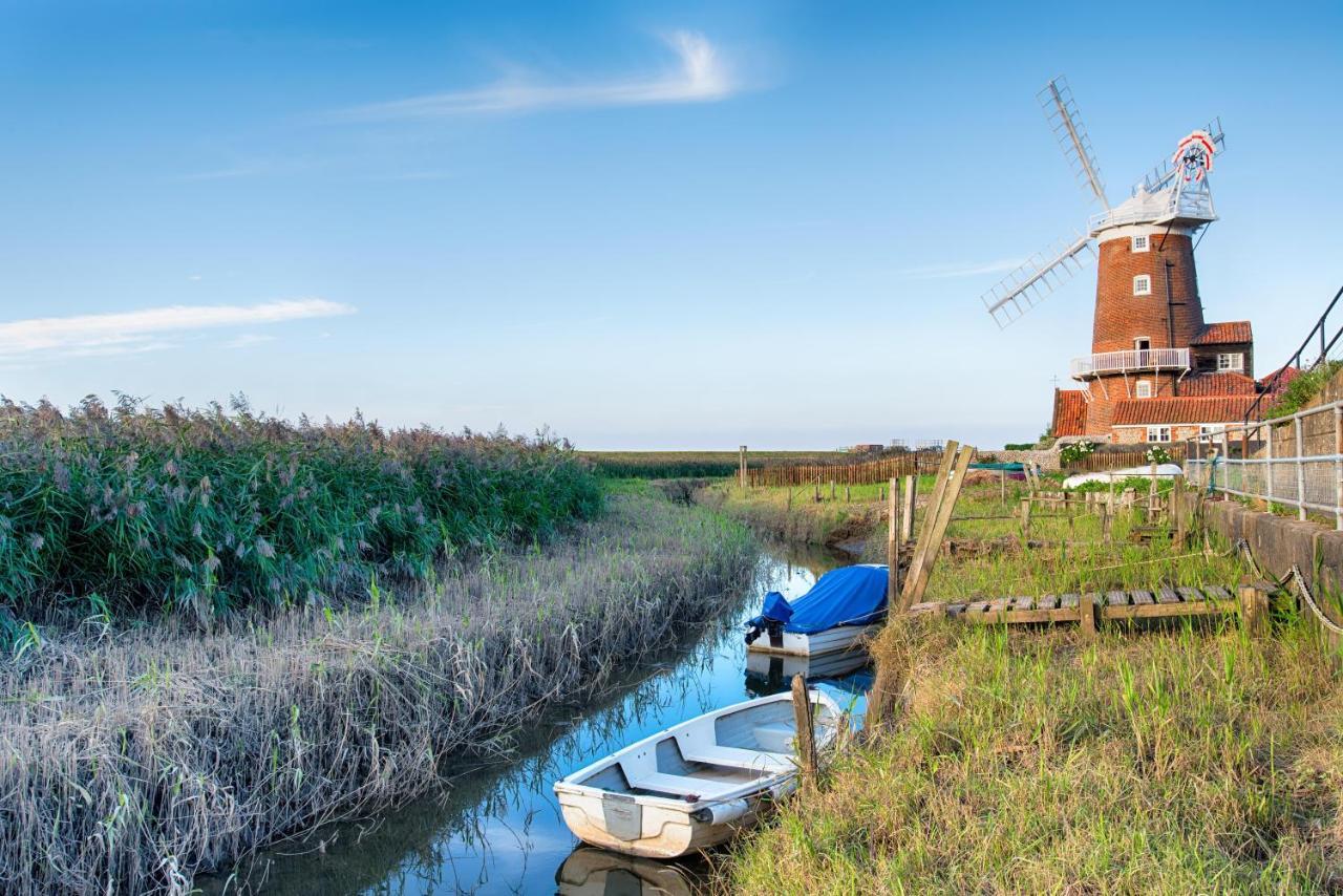 Great Dog Friendly Caravan To Hire With Field Views In Norfolk Ref 10132B Belton with Browston Εξωτερικό φωτογραφία
